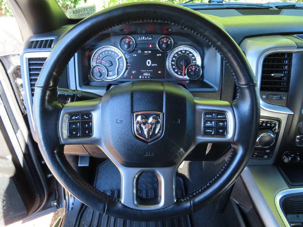 2024 RAM 1500 Classic Warlock Quad Cab 4x4 6'4" Box