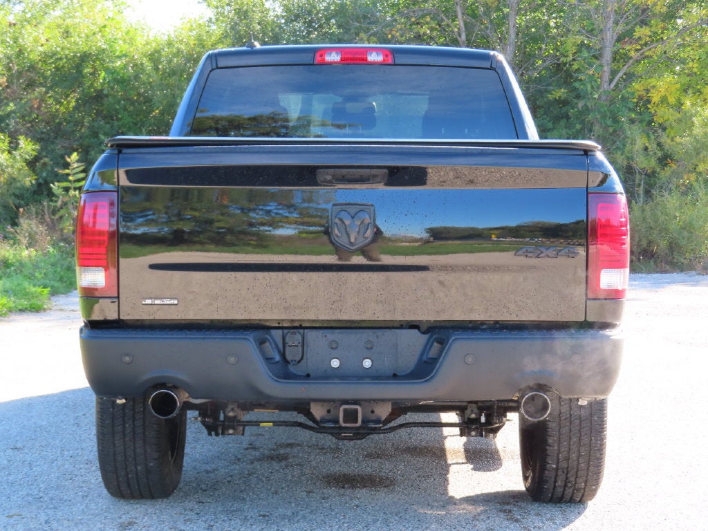 2024 RAM 1500 Classic Warlock Quad Cab 4x4 6'4" Box