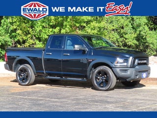 2024 RAM 1500 Classic Warlock Quad Cab 4x4 6'4" Box