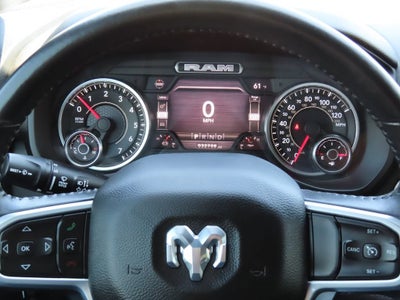 2022 RAM 1500 Big Horn Crew Cab 4x4 5'7" Box