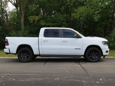2022 RAM 1500 Laramie Crew Cab 4x4 5'7" Box