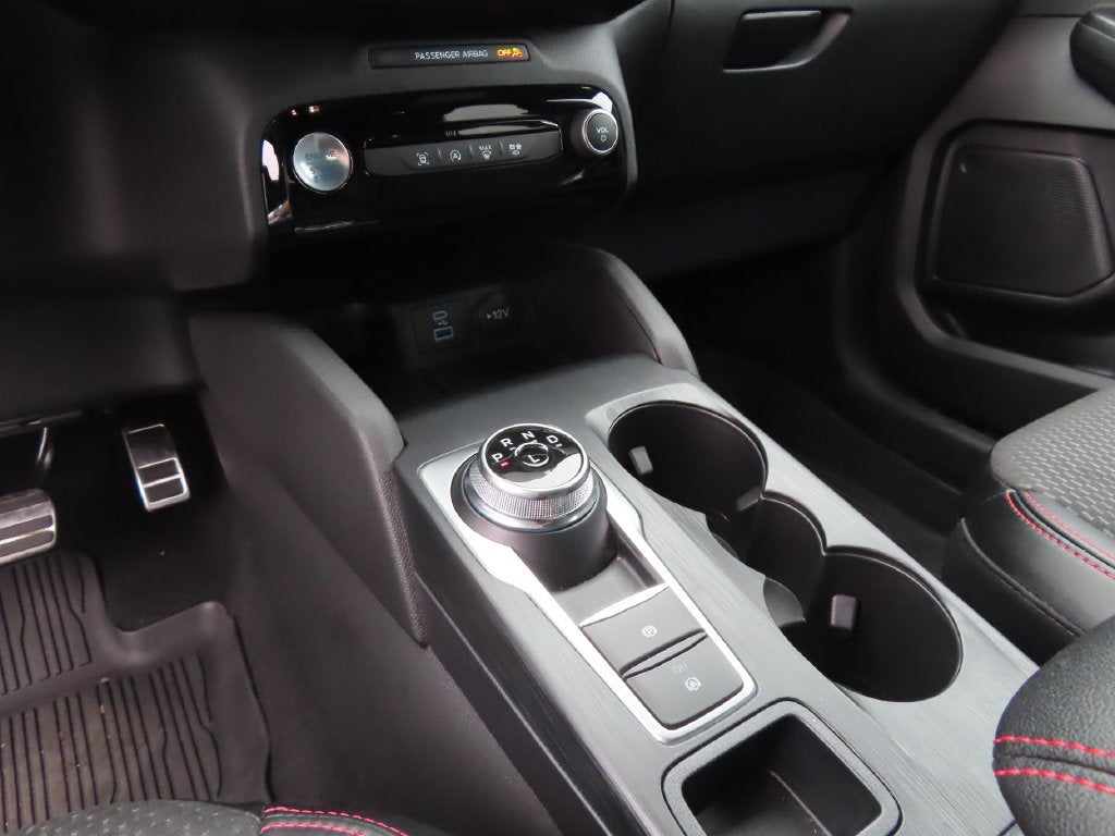 2023 Ford Escape ST-Line - Photo 17