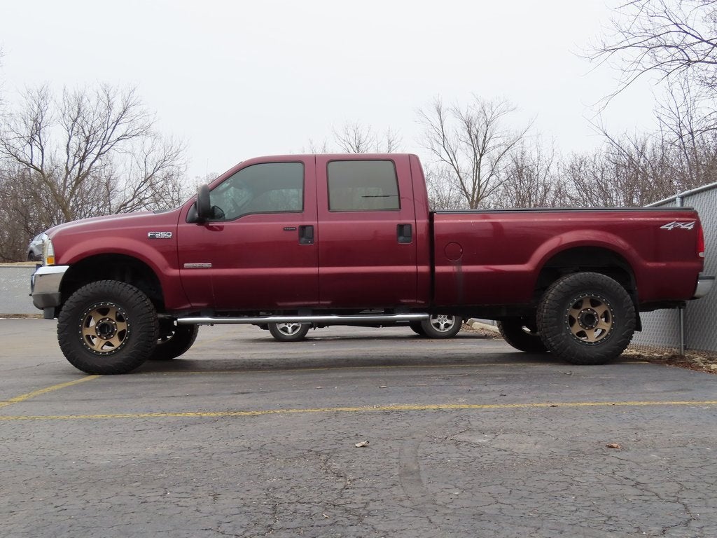 2004 Ford Super Duty F-350 SRW XL