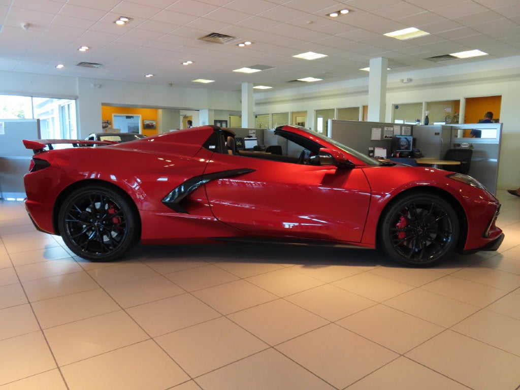 2027 Chevrolet Corvette Stingray 2LT