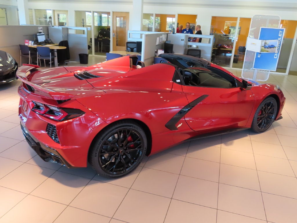 2027 Chevrolet Corvette Stingray 2LT
