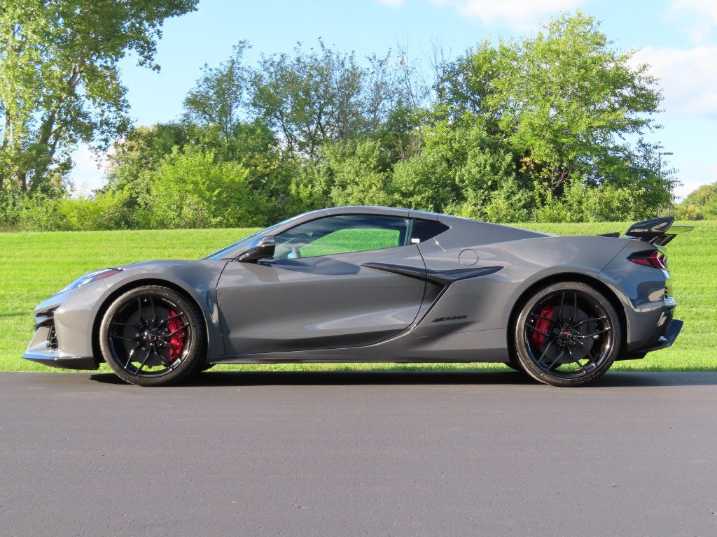 2027 Chevrolet Corvette Z06 2LZ