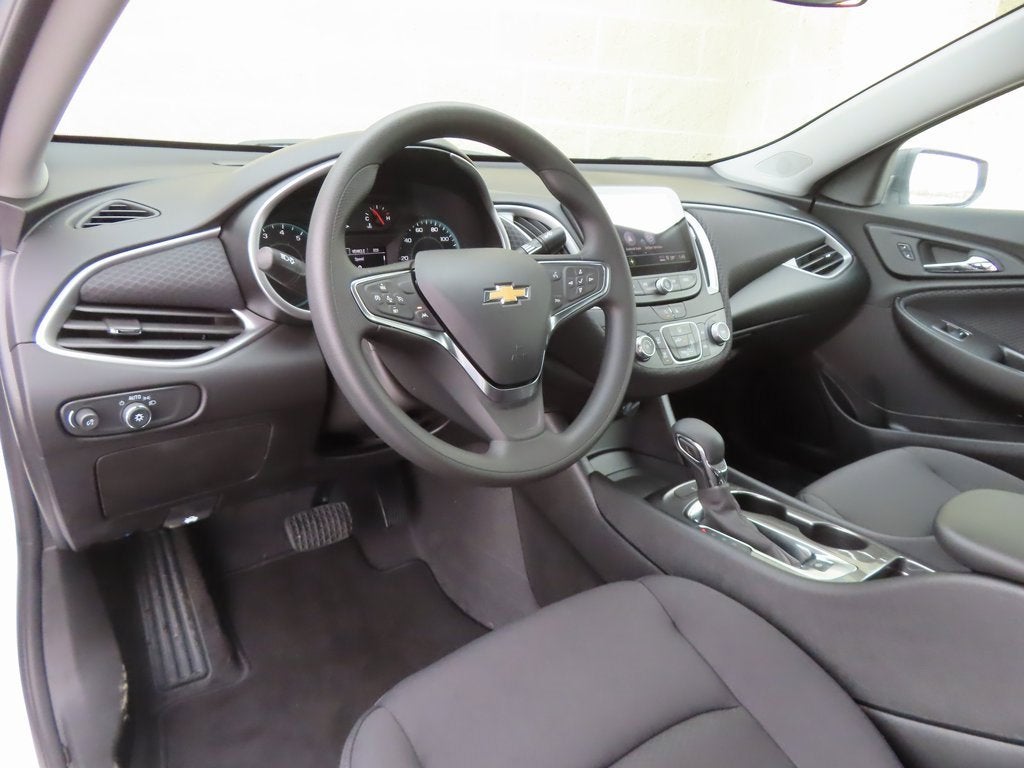 2025 Chevrolet Malibu FL