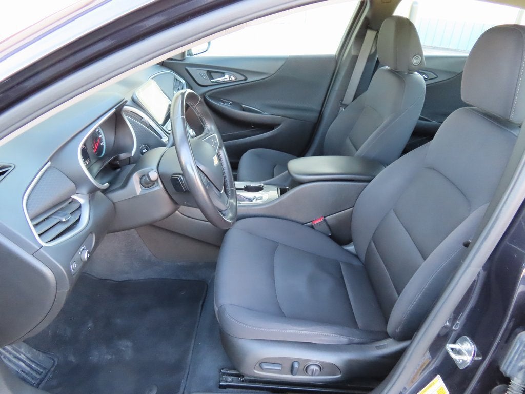 2022 Chevrolet Malibu RS