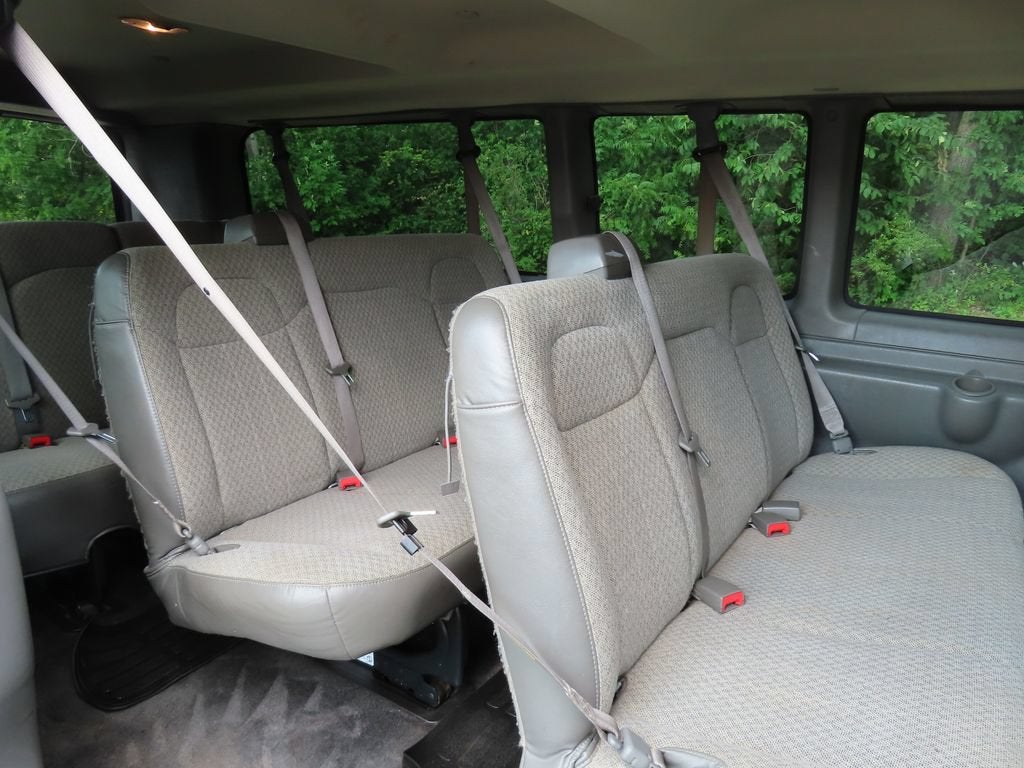 2017 Chevrolet Express Passenger 3500 LT