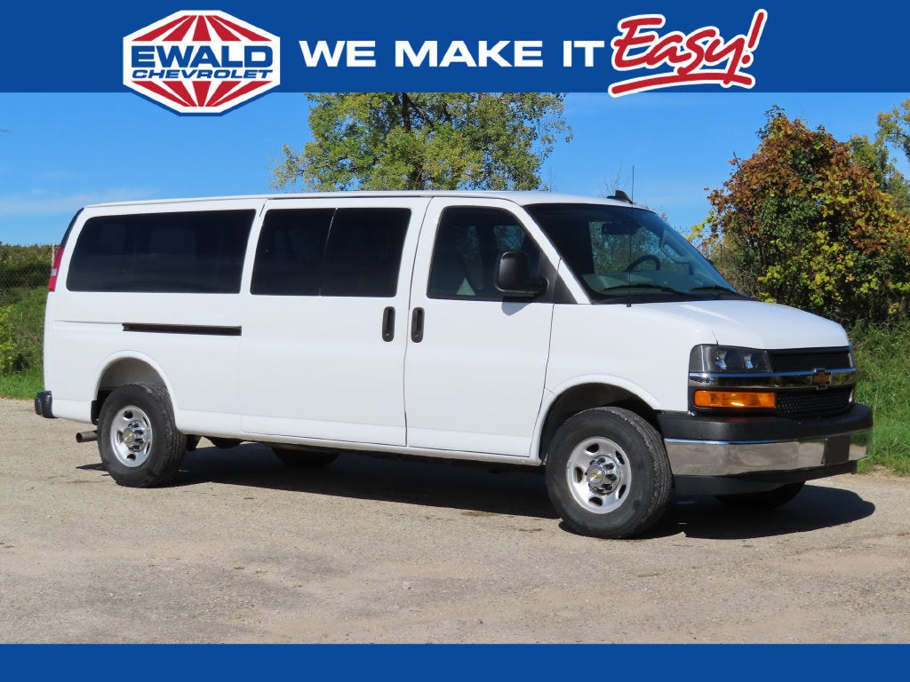 2025 Chevrolet Express Passenger