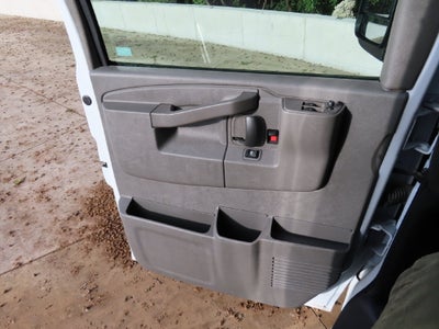 2026 Chevrolet Express Cutaway 3500 1WT