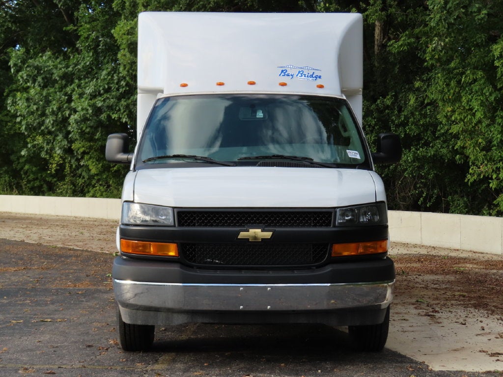 2026 Chevrolet Express Cutaway 3500 1WT