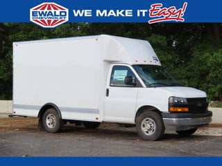 2026 Chevrolet Express Cutaway 3500 1WT