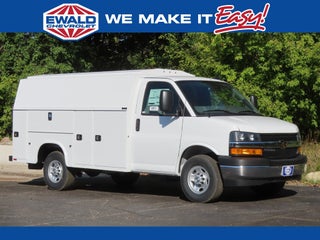 2025 Chevrolet Express Cutaway 3500 1WT