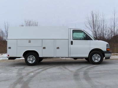 2025 Chevrolet Express Cutaway 3500 1WT