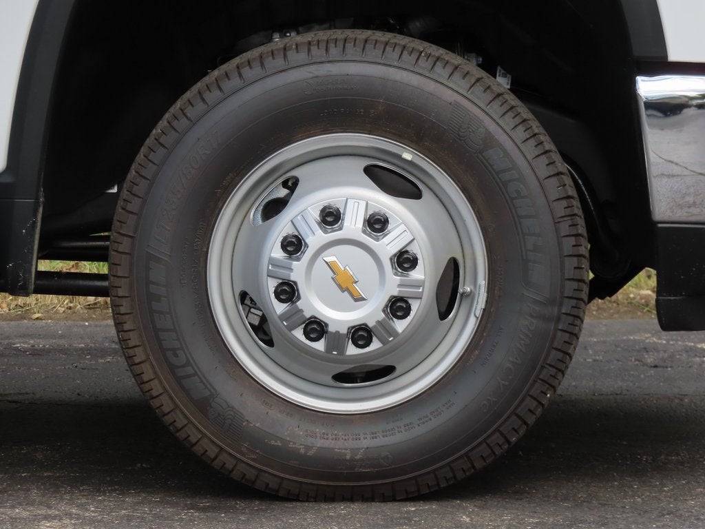 2025 Chevrolet Silverado 3500 HD Chassis Cab Work Truck