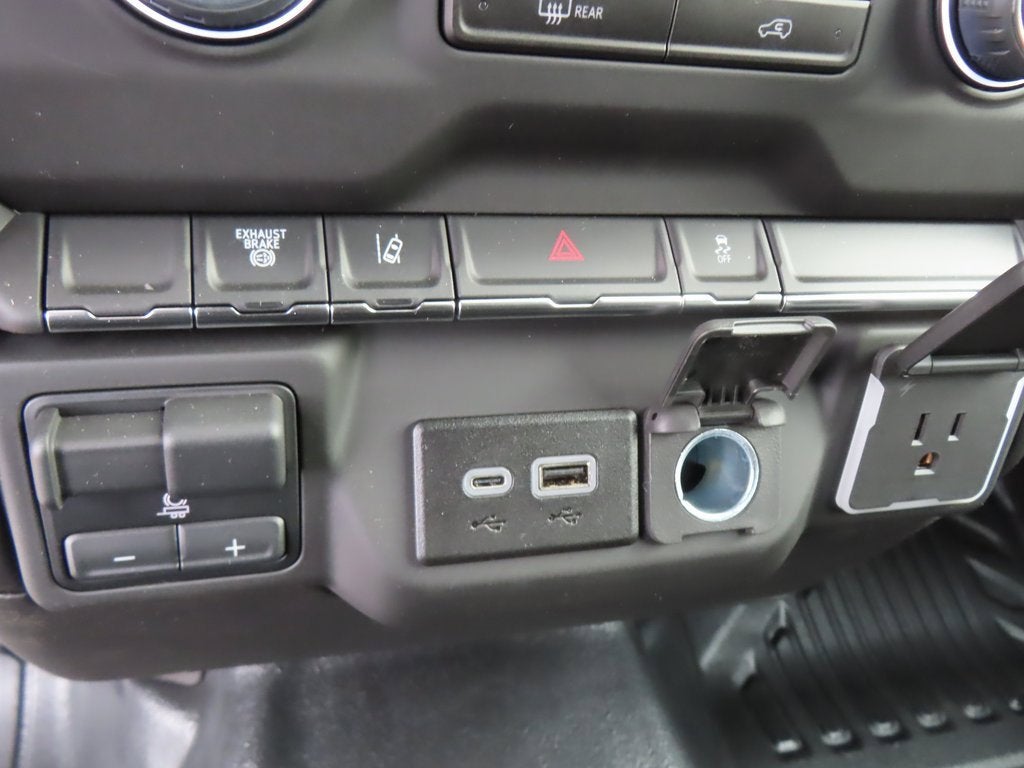 2025 Chevrolet Silverado 3500 HD Chassis Cab Work Truck