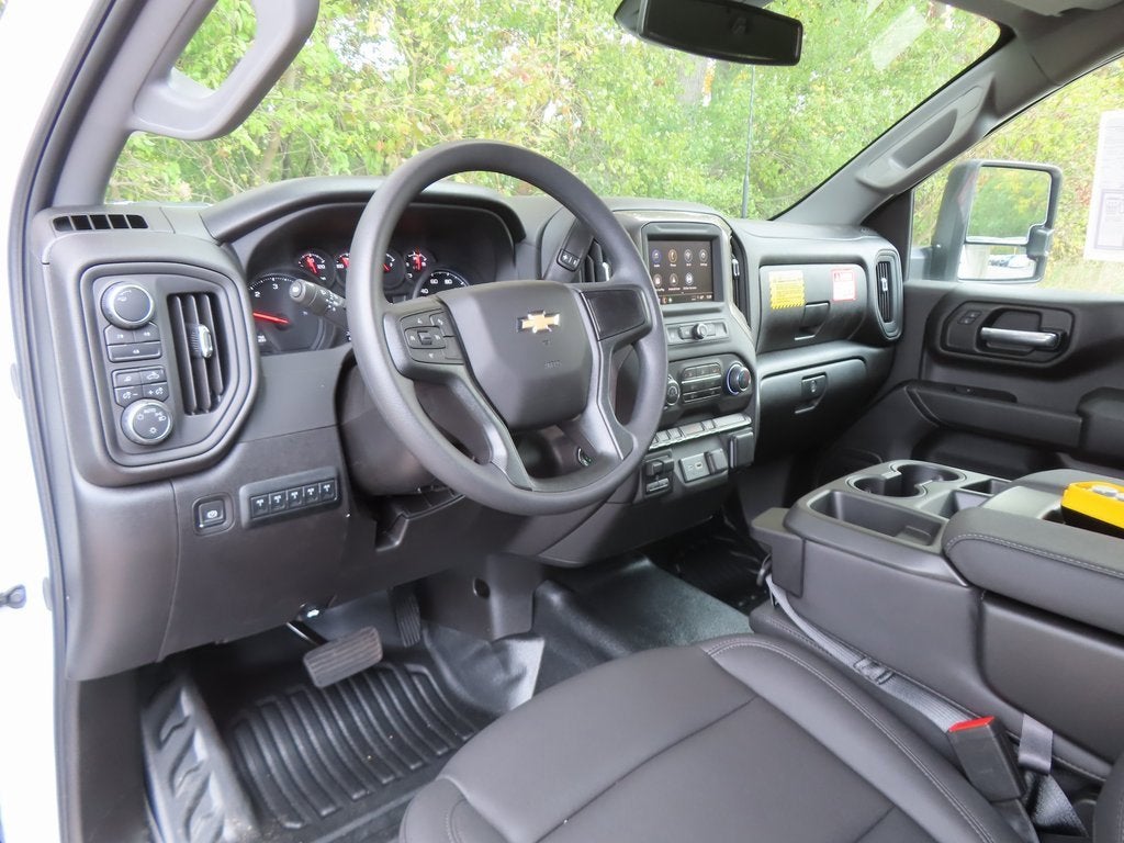 2025 Chevrolet Silverado 3500 HD Chassis Cab Work Truck