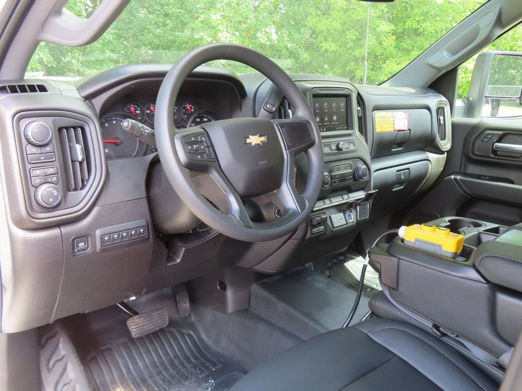 2025 Chevrolet Silverado 3500 HD WT DRW
