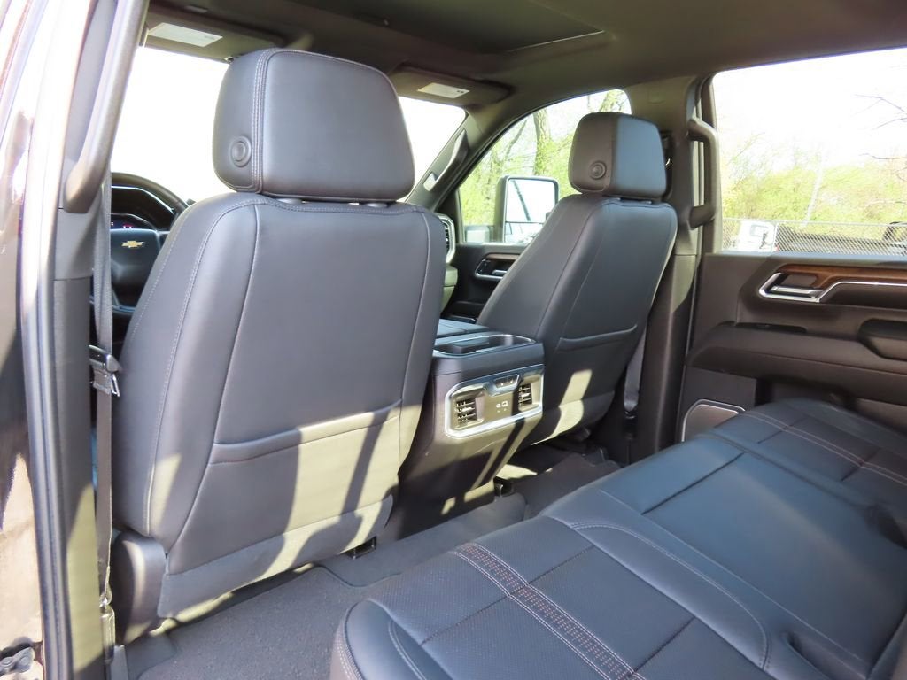 2024 Chevrolet Silverado 3500 HD High Country