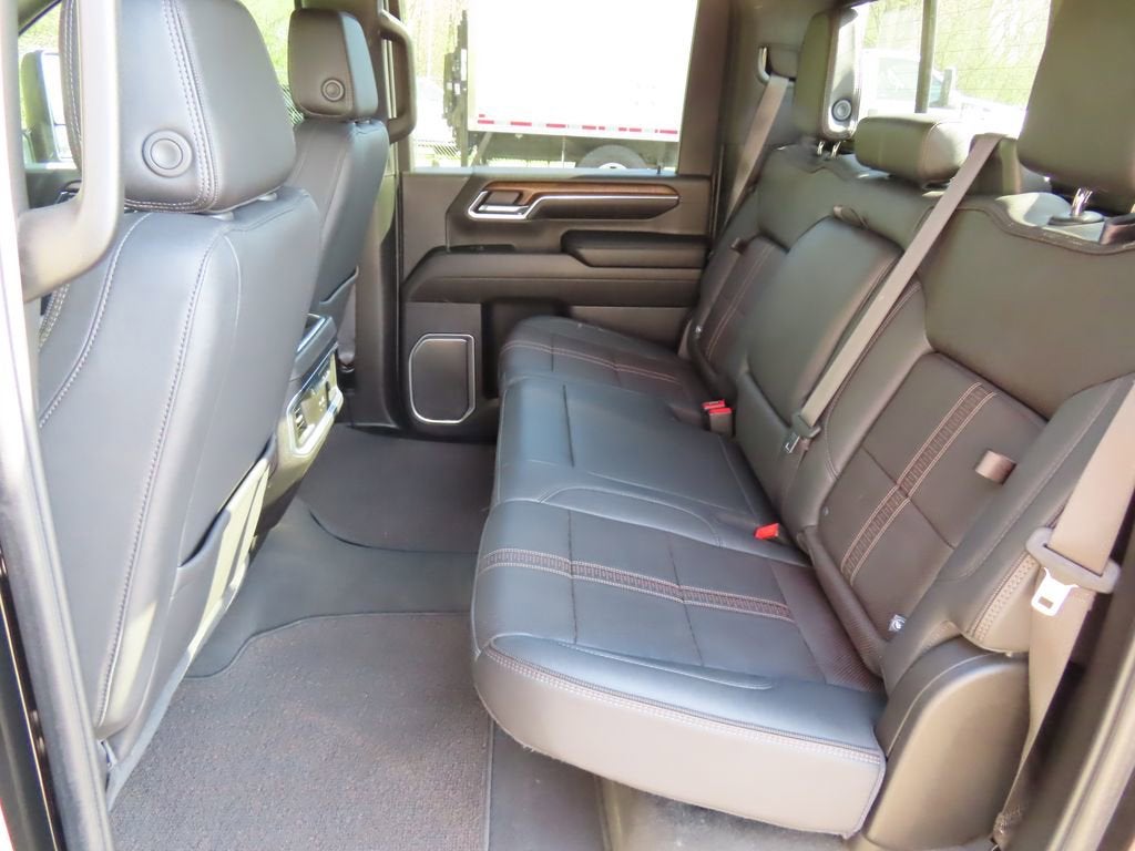 2024 Chevrolet Silverado 3500 HD High Country