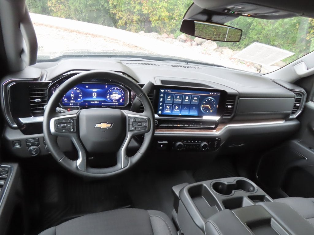 2025 Chevrolet Silverado 1500 LT (2FL)