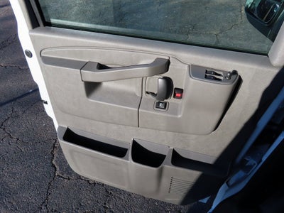 2025 Chevrolet Express Cargo 2500 WT