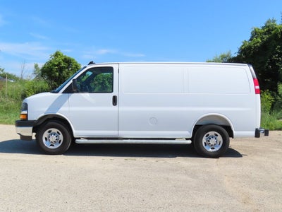 2025 Chevrolet Express Cargo WT