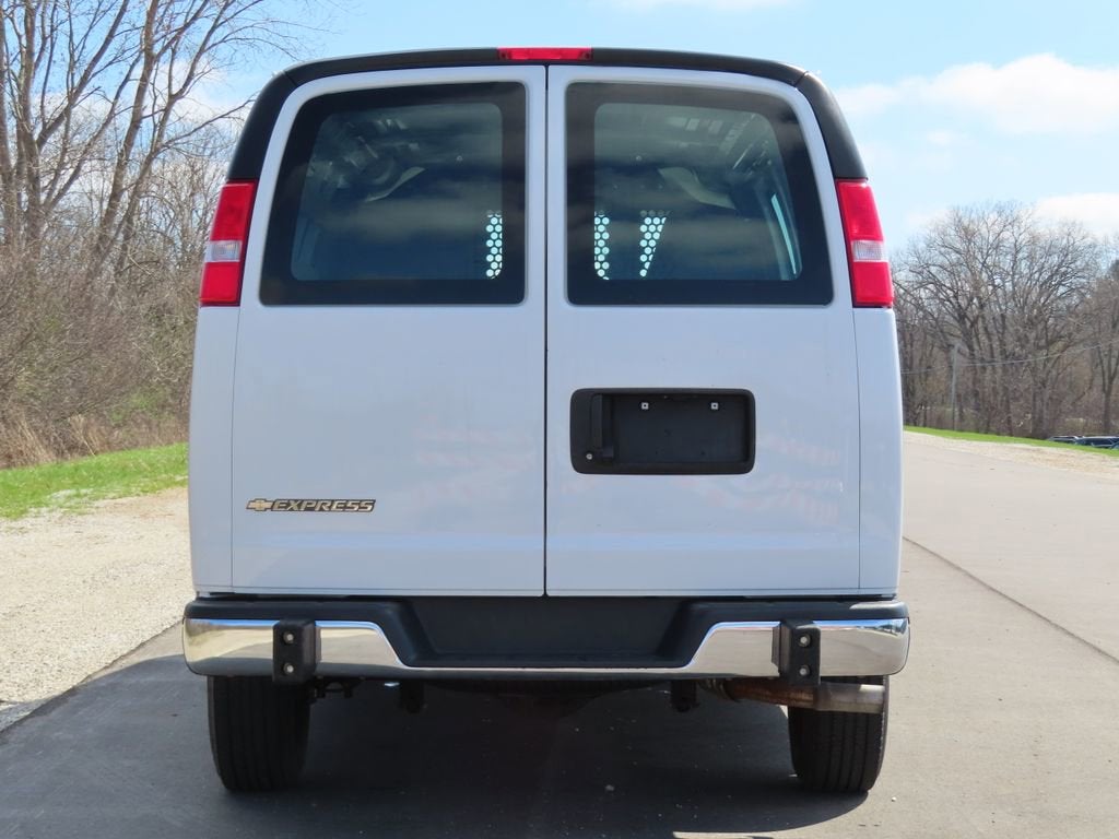 2024 Chevrolet Express Cargo 2500 WT
