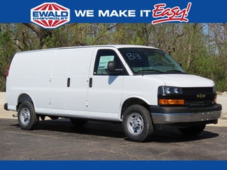 2026 Chevrolet Express Cargo WT