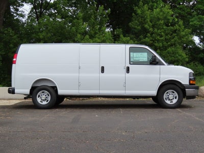 2026 Chevrolet Express Cargo WT
