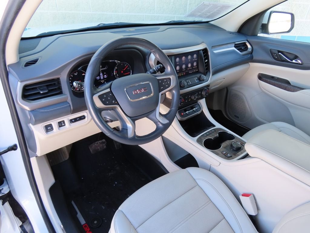 2022 GMC Acadia Denali