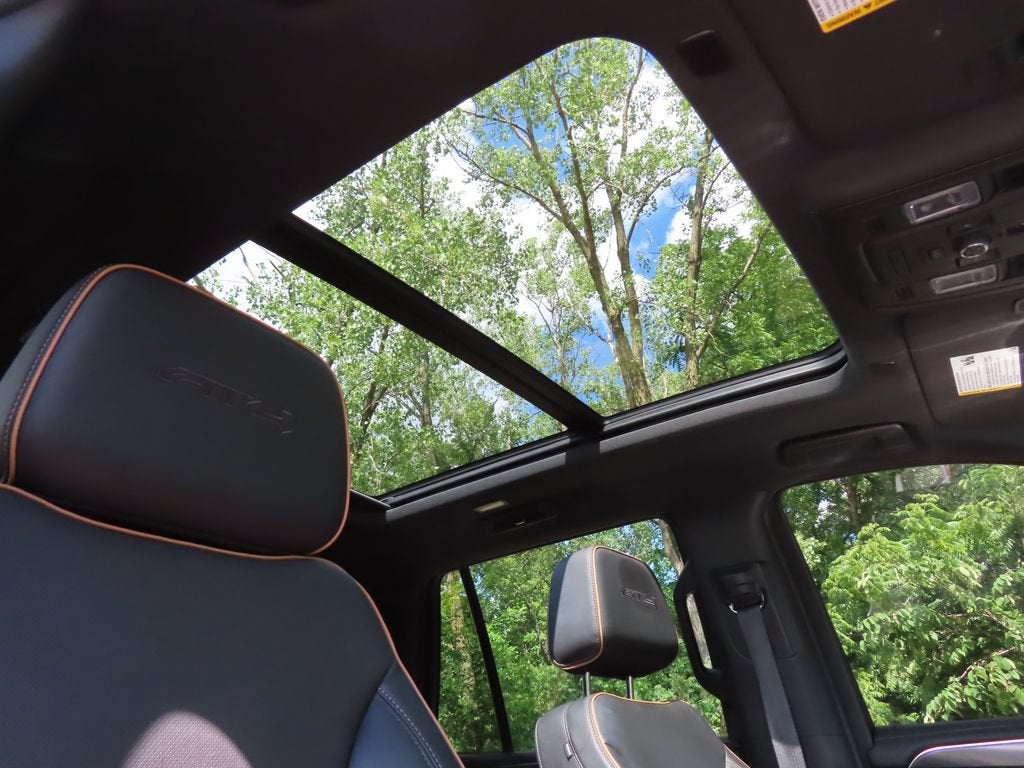 2024 GMC Yukon AT4