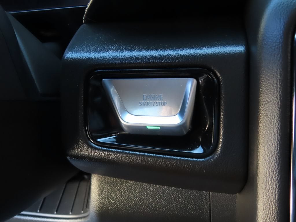 2025 GMC Yukon AT4