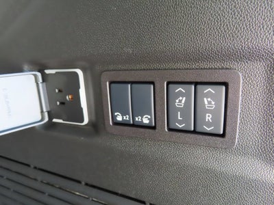 2025 GMC Yukon AT4