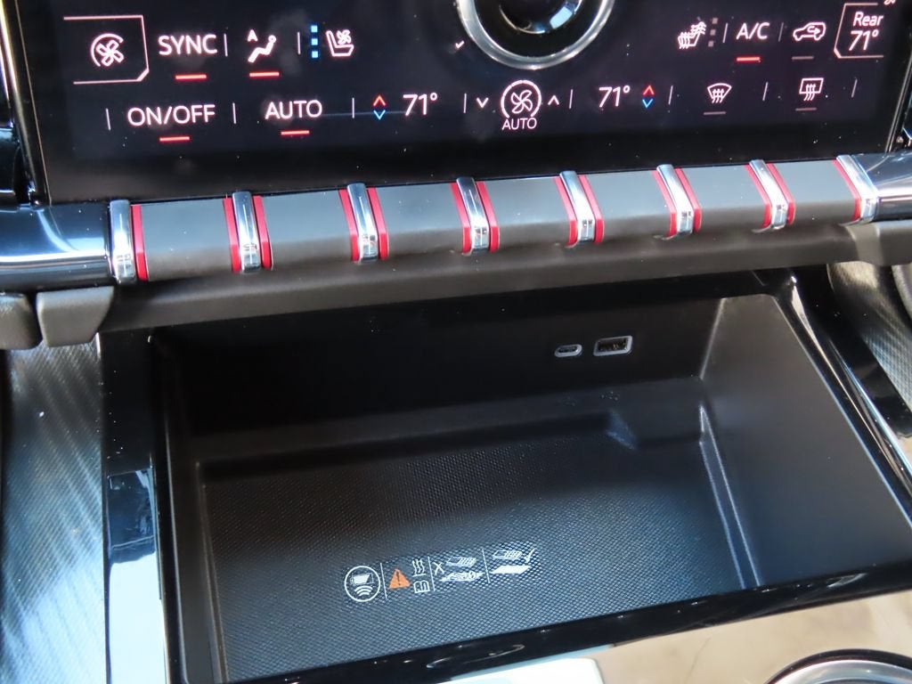2025 GMC Yukon AT4