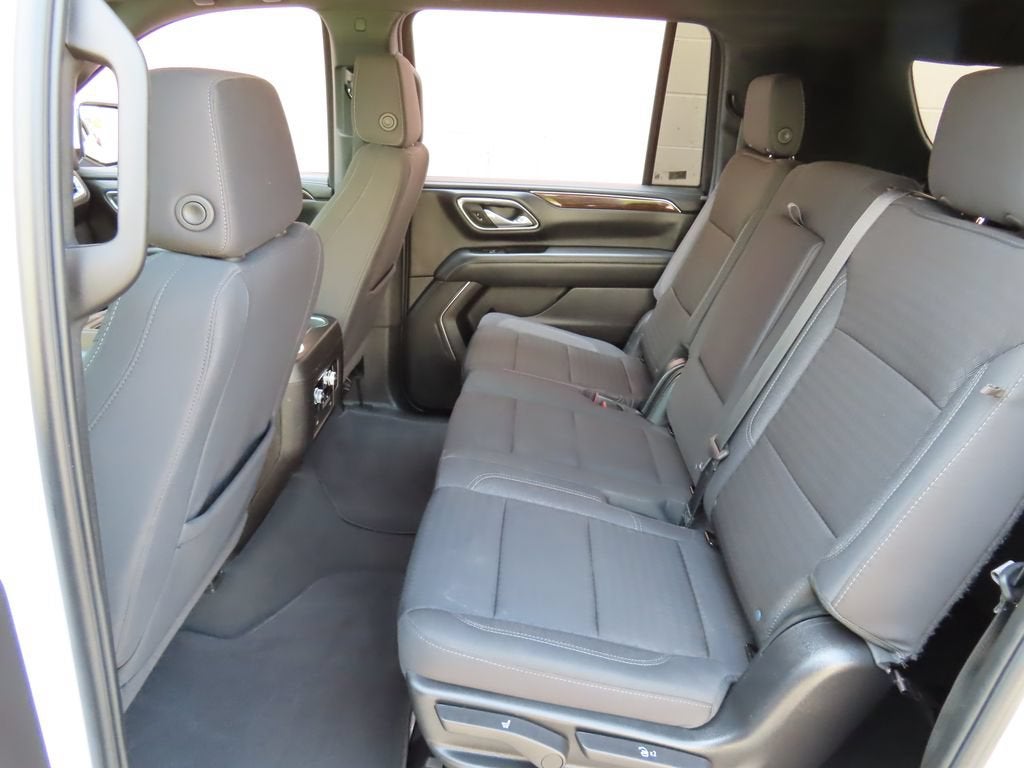 2024 GMC Yukon XL SLE