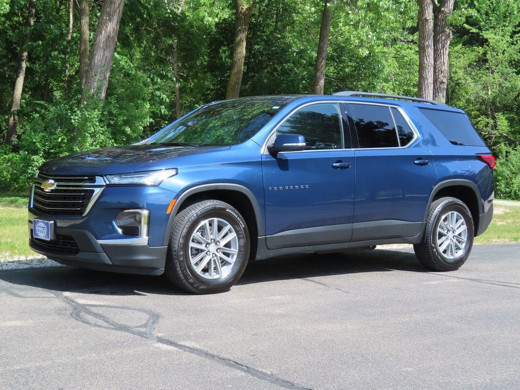 2022 Chevrolet Traverse LT Cloth