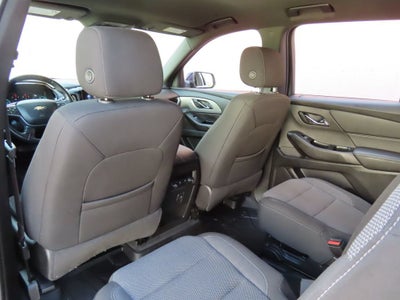 2022 Chevrolet Traverse LT Cloth