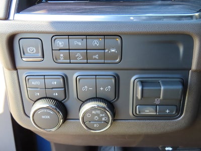 2027 Chevrolet Suburban LT