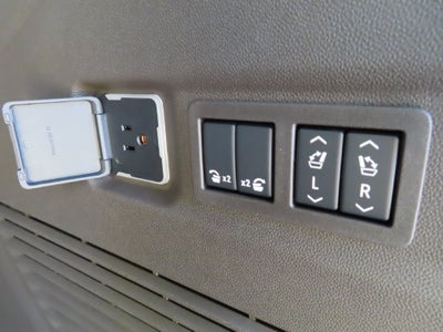 2027 Chevrolet Suburban LT