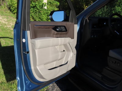 2027 Chevrolet Suburban LT