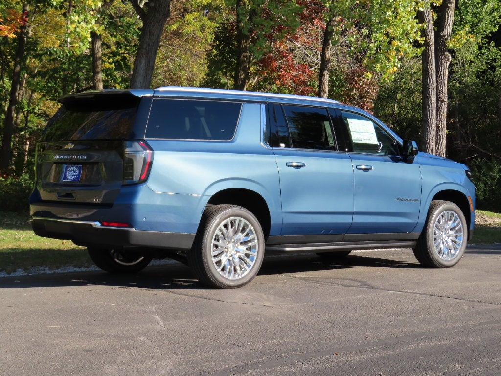 2027 Chevrolet Suburban LT