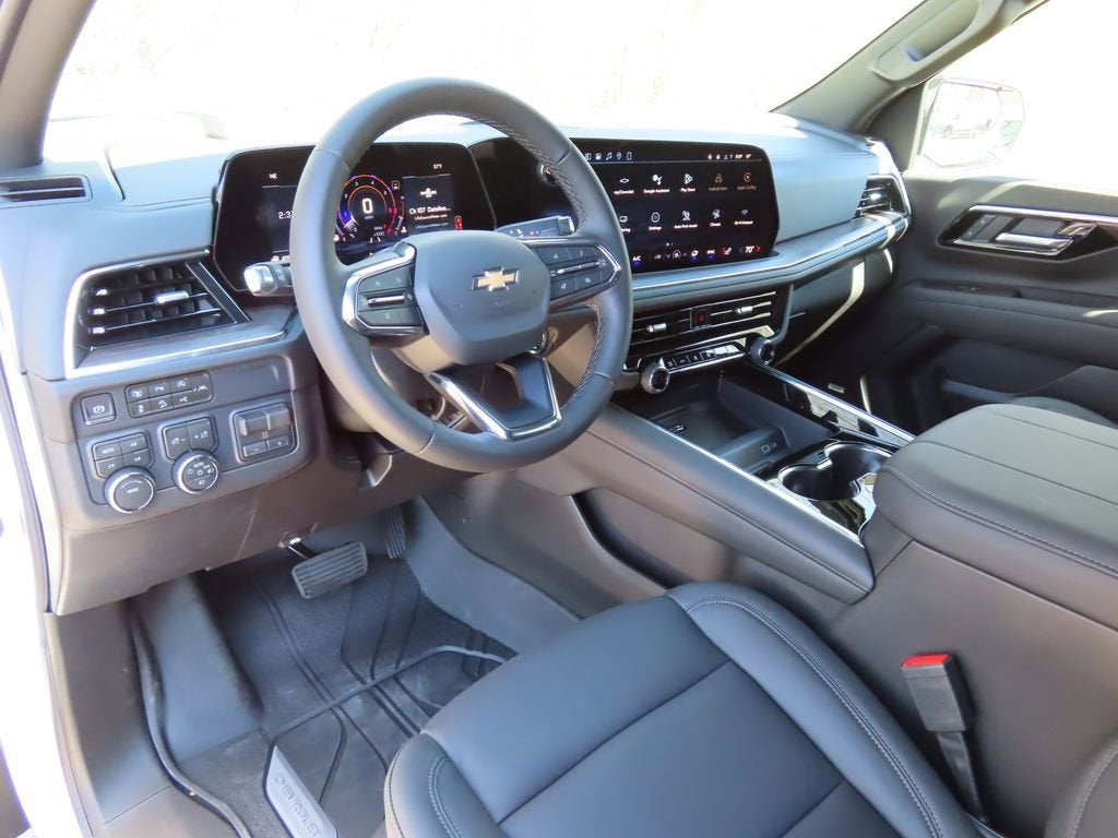 2026 Chevrolet Suburban LT