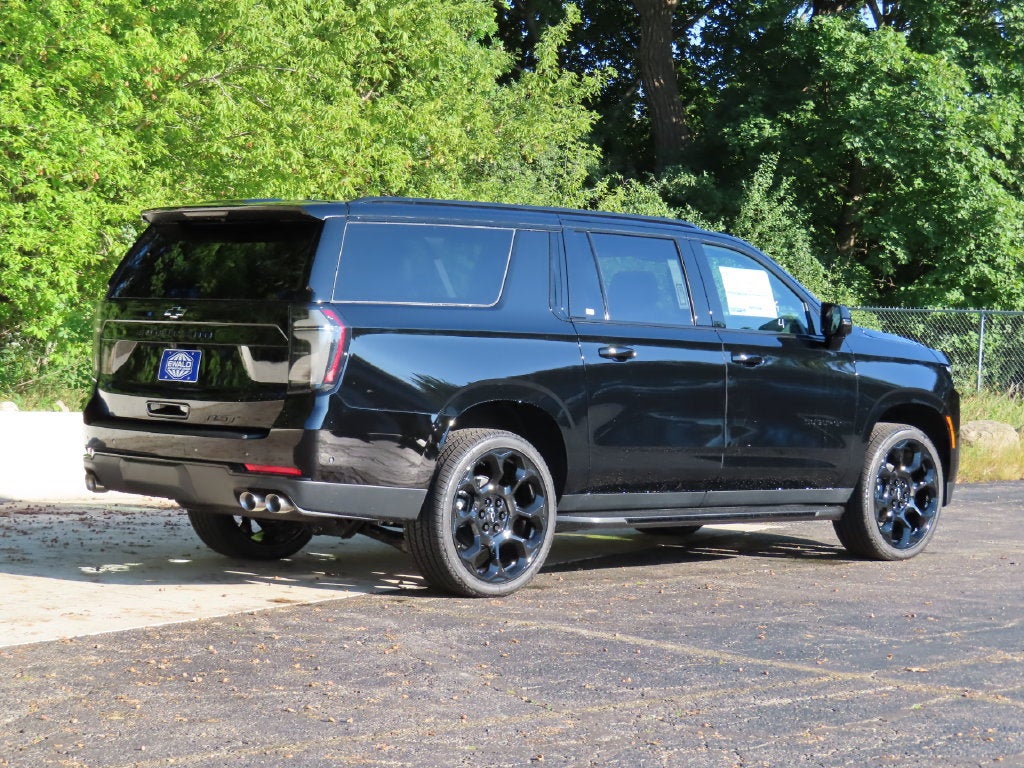 2026 Chevrolet Suburban RST
