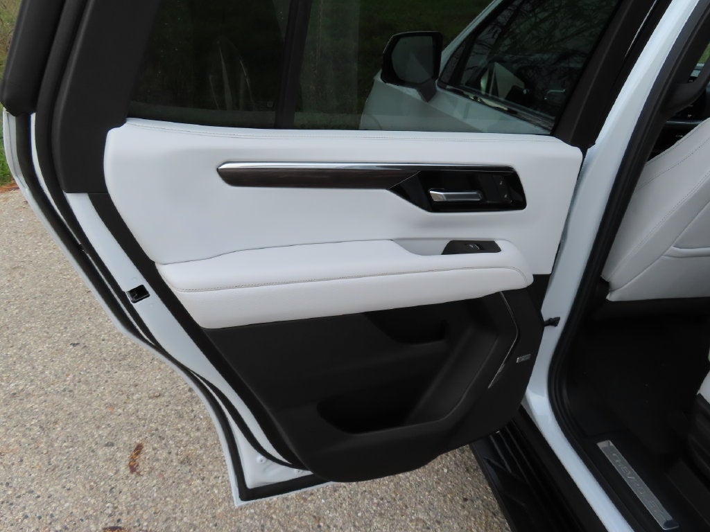 2027 Chevrolet Tahoe Premier