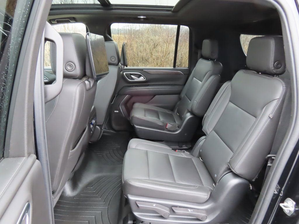 2022 Chevrolet Suburban LT