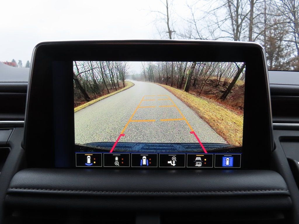 2022 Chevrolet Suburban LT