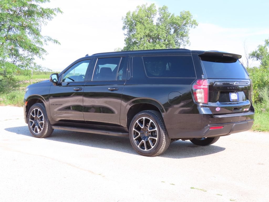 2024 Chevrolet Suburban RST