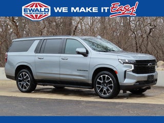 2023 Chevrolet Suburban RST